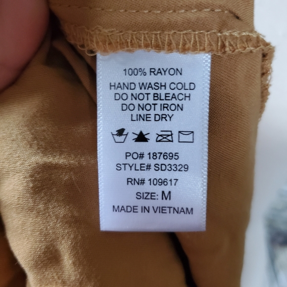 Jumpsuit | mustard color - Picture 6 of 7